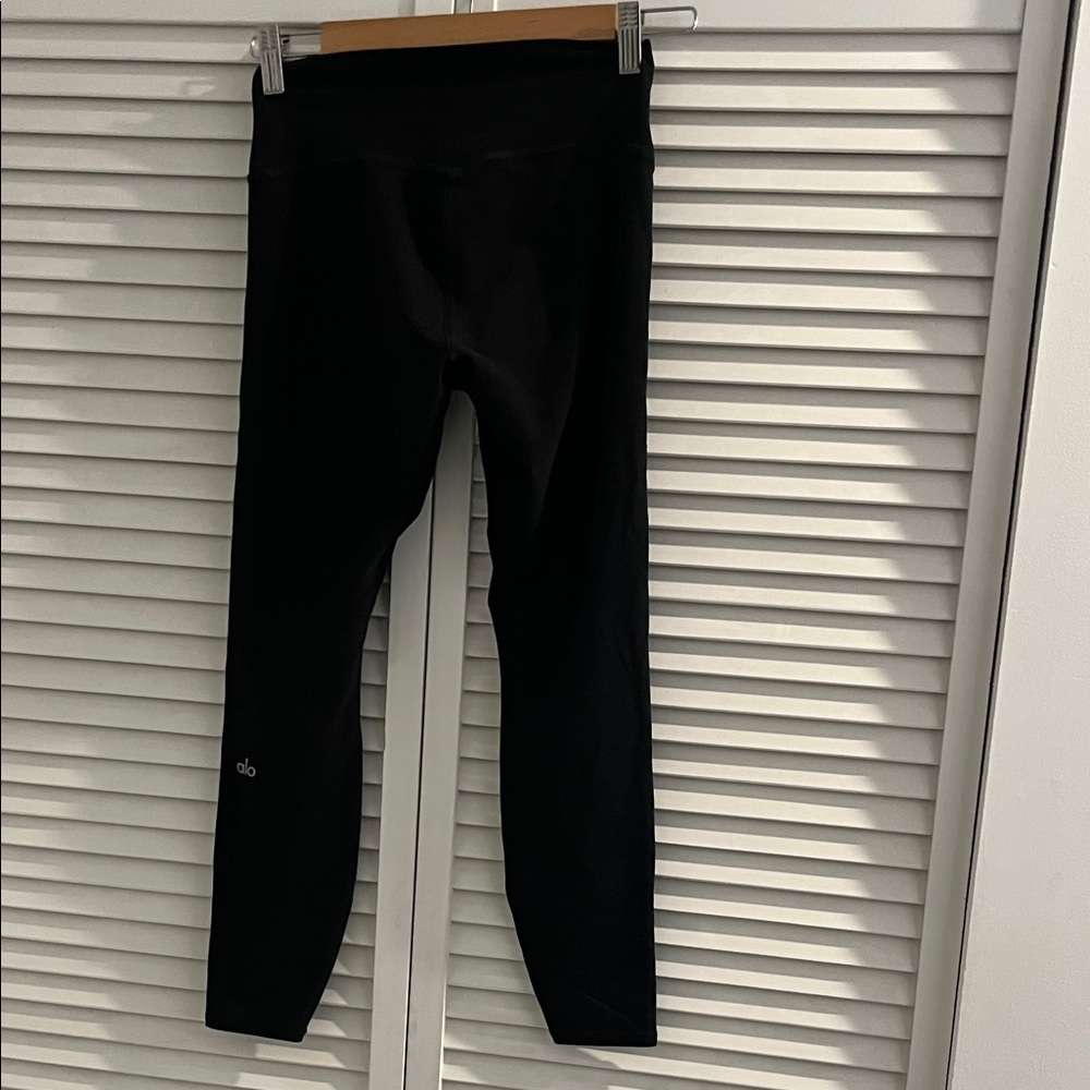 ALO Yoga Midnight Black Leggings